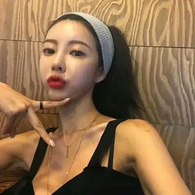 牛仔衣霸气女生头像影后