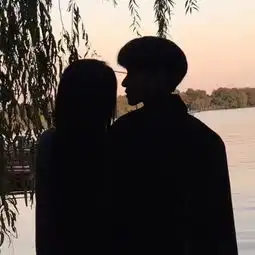 潮流个性的酷情侣头像