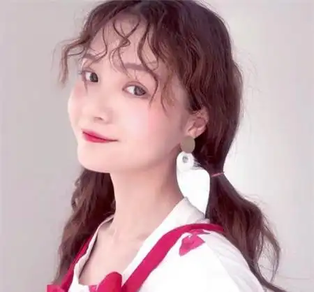 qq头像可爱小女孩图片女