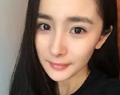 素颜抗打的4位女星,杨幂郑爽上榜,纯天然的她至今未婚