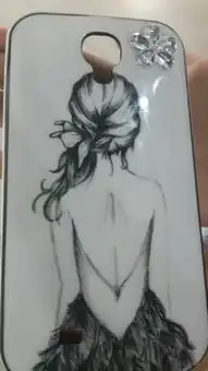 高冷女生头像黑白背影动