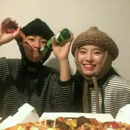 好看的不易撞双人情头,美好的爱情应该充满活力