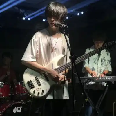 最近比较火的男生头像图片,优质不易撞的神仙男头