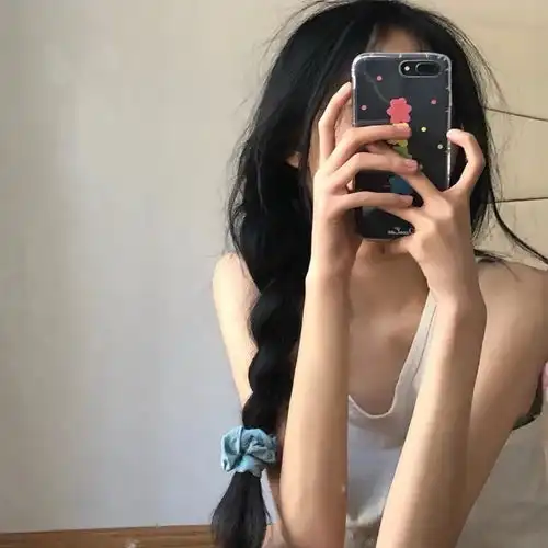 女生头像把你的心给我,把你的爱给我
