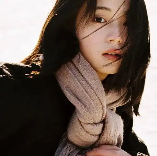 优质精选小众温柔甜美女生头像323