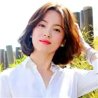 黑白女生头像唯美气质冷