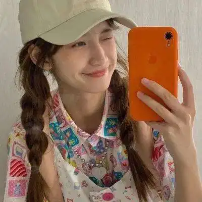 女生头像高清好看的ins风女头像
