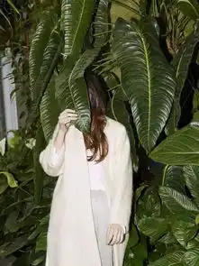 刘雯刘亦菲都抢着穿的少女白,太美了