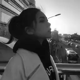 快手头像女生侧面