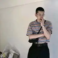 短发寸头男生头像时尚潮流欧美寸头头像