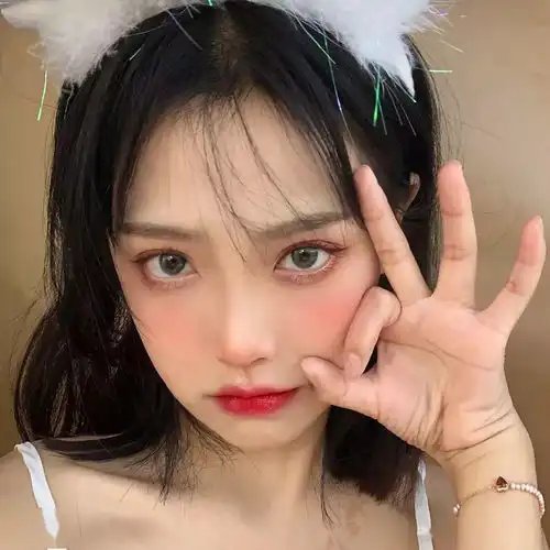 头像舍不得扔的东西就放那吧总有一天你会觉得留着并没有意义