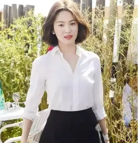 这些韩国女星素颜也能这么美快来看看她们都有哪些护肤秘诀