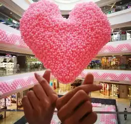 佛山首家失恋博物馆正式开幕,每一件藏品都在讲述着一段段或美好或伤心的恋爱故事