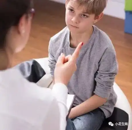 isqs家长课堂美国儿童心理学奠基人小孩不听话,其实是一场父母必须学会应对的权力之争