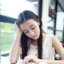 6位女星花式的捧书杀,郑爽俏皮,热巴清纯,baby一言难尽