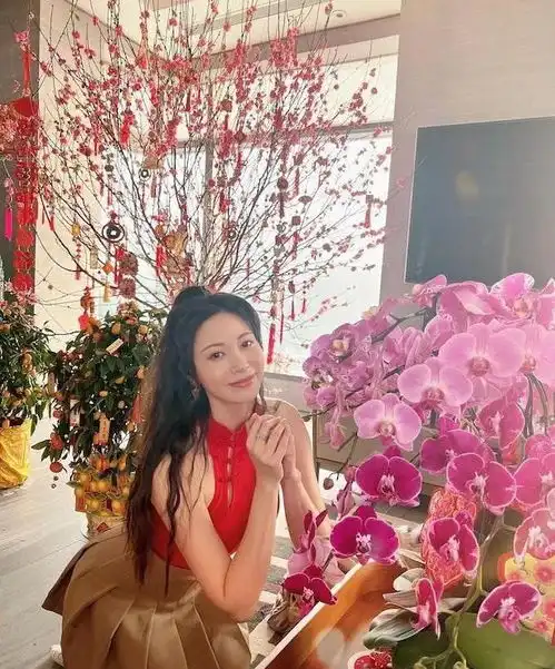 朱晨丽职业生涯不佳被爆搬新家难辨是非的存在