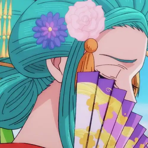 海贼王里有一个绿色头发的女子是谁