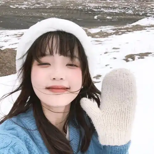 精选优质温柔小众好看的女生头像380
