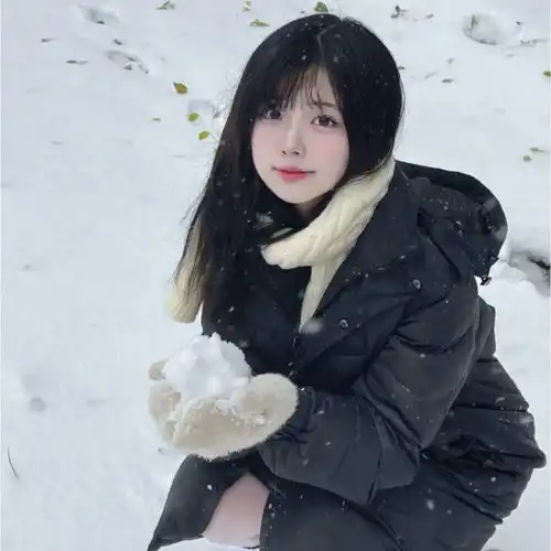 这个冬季的专属女生头像