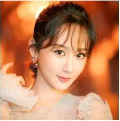 王思聪公开吐槽杨紫丑,杨紫霸气回应,王思聪听后闭嘴了