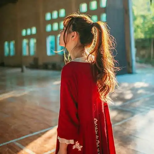 故事爱欺负我的婆婆,怀疑公公有了情况后,开始对我态度大变