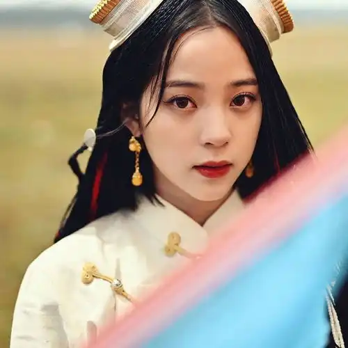 太阳女主持,鹿晗魏大勋,张碧晨,赵丽颖,古力娜扎,欧阳娜娜最新八卦汇总