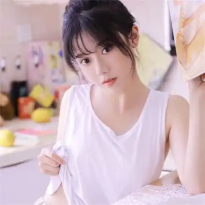 甜美清新女生头像,全部是夏季穿的很单薄的妹子