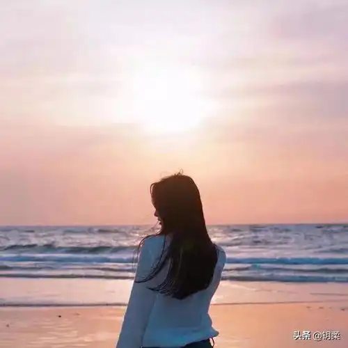 中年妇女微信头像好运一