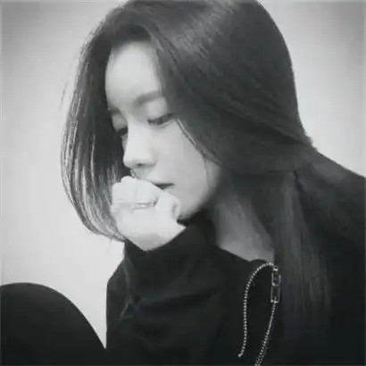 qq头像女生黑白酷比基尼