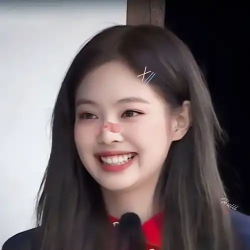 笑容干净温柔女生头像