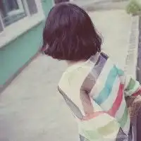 qq头像女生短发丸子头伤