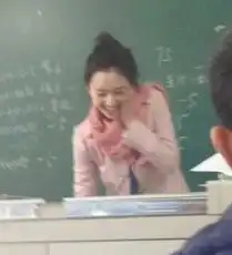 川师美女老师走红网络长相清纯似佟丽娅刘诗诗