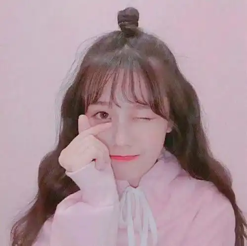 粉系头像可爱到没朋友