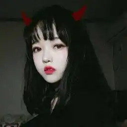 女生哭的头像高冷霸气头像