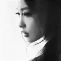 女生黑白qq头像白色简约