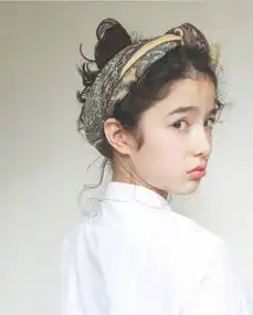 颜值逆天日法混血小模特竟然只有13岁