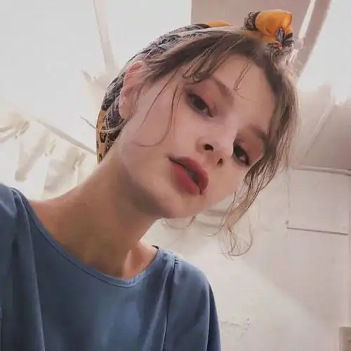 头像欧美女生ins