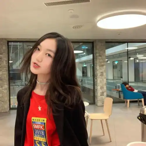 13岁头像女可爱自然女儿