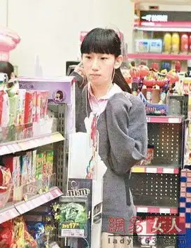 陈冠希旧爱谢芷蕙承认整容成蛇妖又一典范