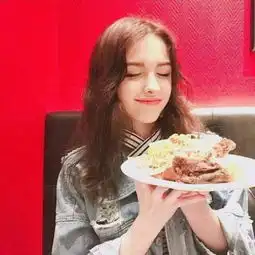 欧美女生头像搞怪原宿2018各色的脸上各色的妆