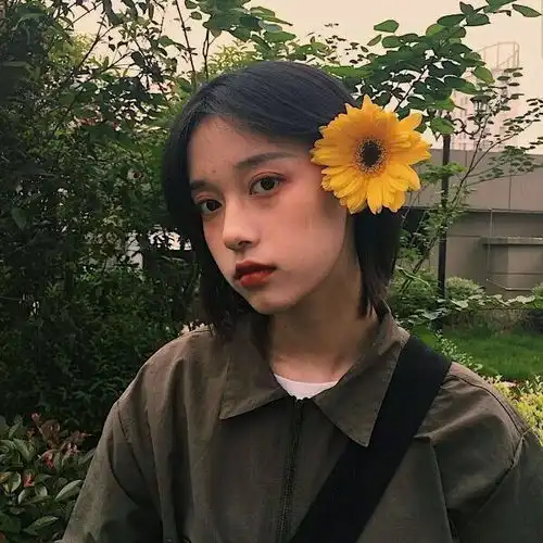 女头