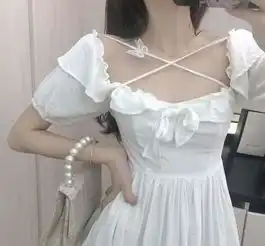 晚自习时,女生自认为很low的3动作,男生却喜欢的不得了