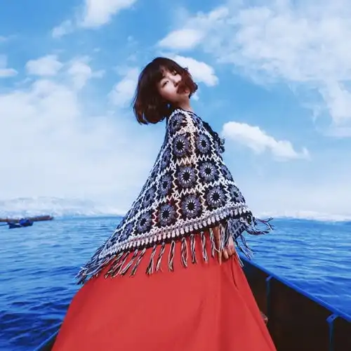 北冰洋美女写真图片