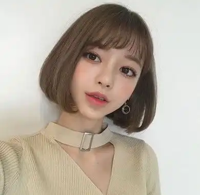 短发发型女2017圆脸戴眼镜