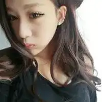 qq头像候鸟暖风终年相遇,女生