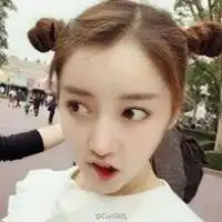 短发半丸子头头像女生微信头像图片大全