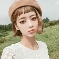 黑白女生头像唯美气质短