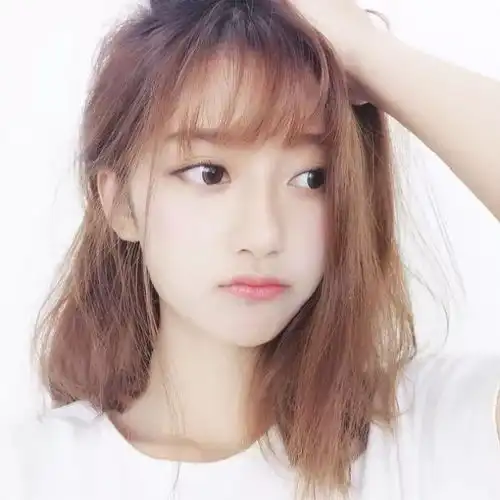 12岁小学生的微信头像女