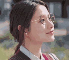 美哭了闪闪发光的少女感全靠这个果冻妆5分钟学化妆