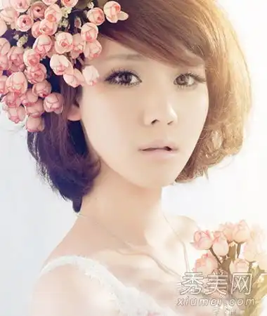 2013年,女孩的短发和中性风混合着秋冬季甜美的超级吸吮眼睛